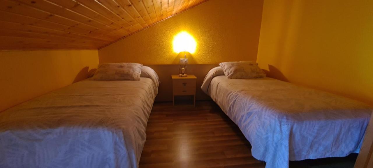 Taberna De Tresviso Hotel Bagian luar foto